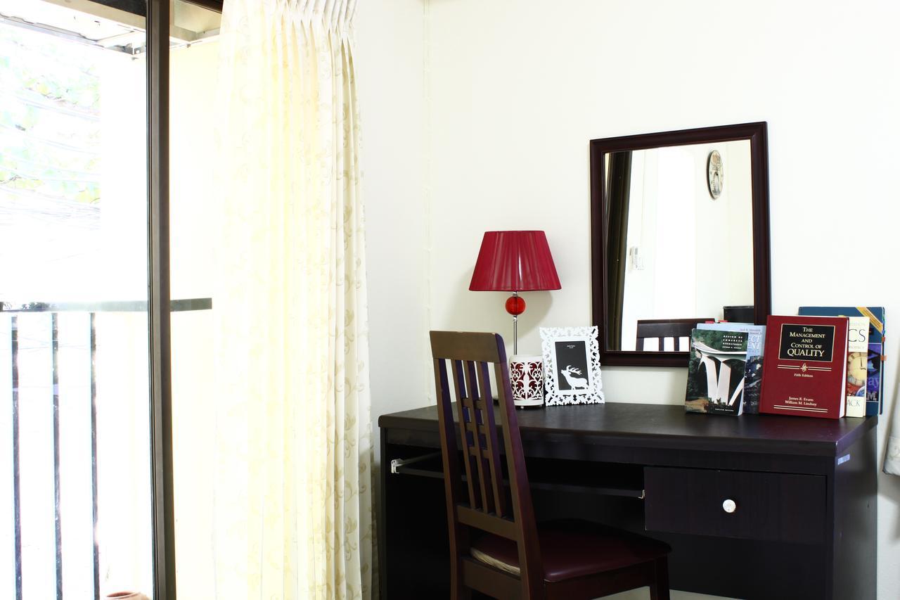 The European Place Bangkok Extérieur photo