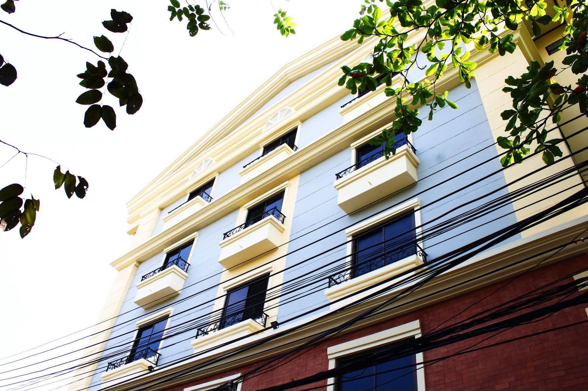 The European Place Bangkok Extérieur photo